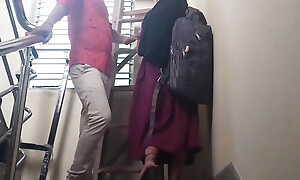 Innovative Video: Neighbor boy kicks Reshma's botheration
