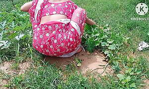 Indian desi newly Fucking my sexy wife in jungle and pussy Fucking