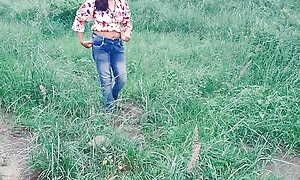 Desi Dispirited Soniya Bhabhi fucked when talking with devar, outdoor farms sex Hindi audio