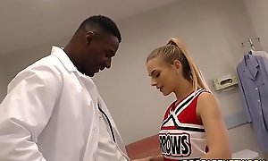 Cheerleader Lawful majority teenager Sydney Cole Fucks A Blackguardly Cock In Medical centre