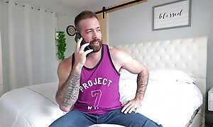 Naughty Stepdaughter Ep.4: Stepdad accidentally mistakens stepdaughter as wife, leaving her creampied.