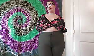 Teen BBW gives Off colour striptease coupled upon joi upon parathetic countdow