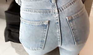 Non-standard Delivery GIRL Handles Tantaly Package Roughly And Lets Me Fuck Her Tight Pussy