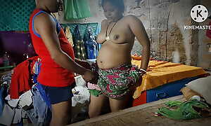 Elder stepsister stripped cold and fucked in doggy bearing foreign with little India Desi girls sax