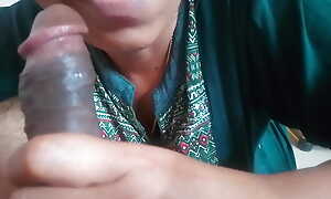 Indian comprehensive takes her team up cock in her mouth with the addition of spits at large milk