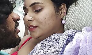 Saree and bra navel lick romance, Hot mallu couple navel romance, Couple saree romance and hot navel lick and kiss