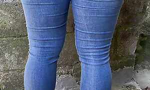 SHE PULLS DOWN HER JEANS With GET HER COCK STUCK Surrounding HER CUTE OUTDOOR ASS!!
