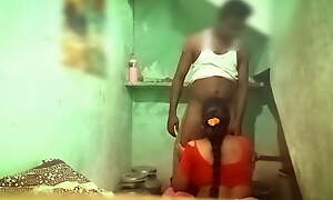 Tamil aunty cheating unkle prevalent bathroom