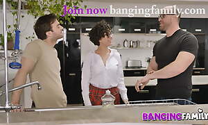 Banging Family - A Hooked Stepsis gets Nailed by her Stepbrother