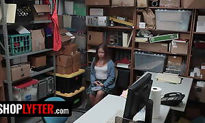 Shoplyfter - Pretty Petite Babe Brooke Happiness Bends Over Dramatize expunge Officer's Desk And Spreads Will not hear of Legs