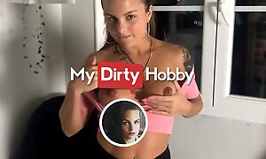 Aberrant Arya_LaRoca Brakes The Ice With Her Extremist Nieighbour Apart from Riding His Cock - MyDirtyHobby