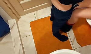 Classmates Take Turns on my Girlfriend After College Pack in the Toilet