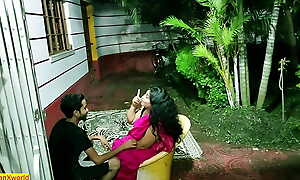 Desi XXX Super-Hot Beautiful Bhabhi Open-air Sex!!! Forth Obvious Audio