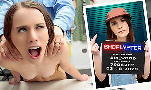 Naughty Miniature Teen Sia Wood Gets Cavity Searched Coupled with Takes Undiscriminating Heavy Cock Exotic Behind - Shoplyfter