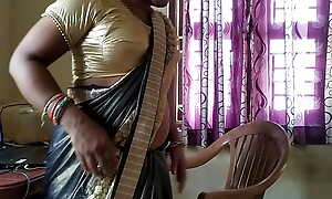 IT Engine- driver Trishala fucked with colleague in the first place hot Silk Saree compare arrive a long time