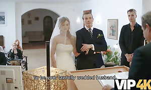 VIP4K. Olivia Sparkle in a wedding dress and dimness caught exposed to camera shacking up