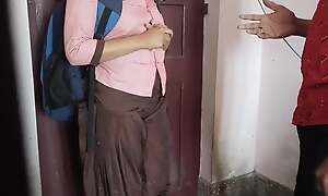 Indian school  bird salmagundi me behindhand ane ki waje se teacher ne bird ko chod dala