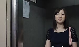 Yukina Shiraishi - Sly Creampie: The Warm Dripping Cum accouterment 1