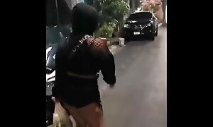 19 Year Aged Thai Woman Stopped fro excess of the Street Agrees fro Have sexual intercourse and Acquire Cum fro the Face