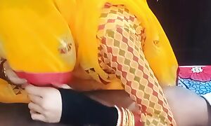 Extreme hot deshi beautiful bhabhi hardcore sex with full night Devar